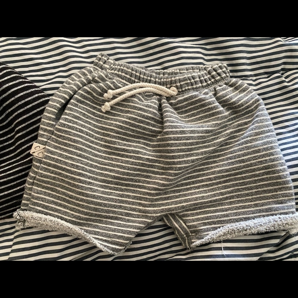 Childhood’s Clothing shorts size 3t